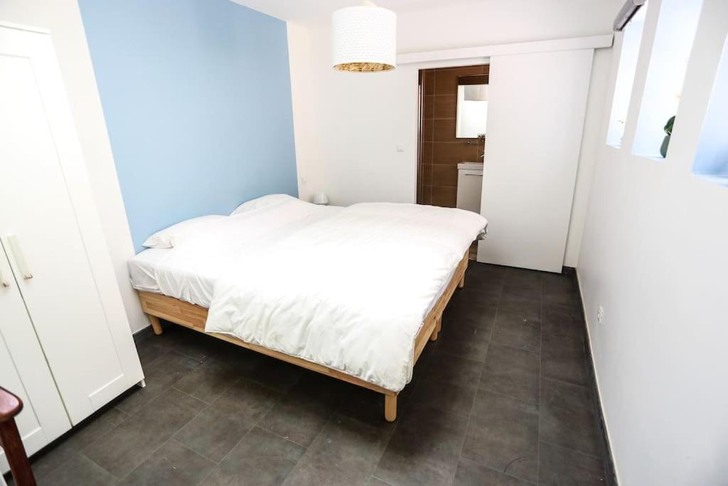 F3 80 M2 Longere Plain Pied Au Centre Auxonne.别墅 外观 照片